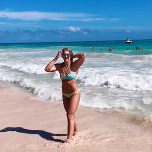 Meet your Posher, Heather